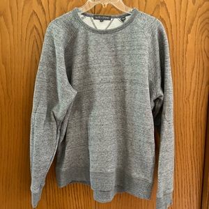 Slate and Stone (Nordstrom) Crewneck Heather Grey Sweater (Men’s Large)